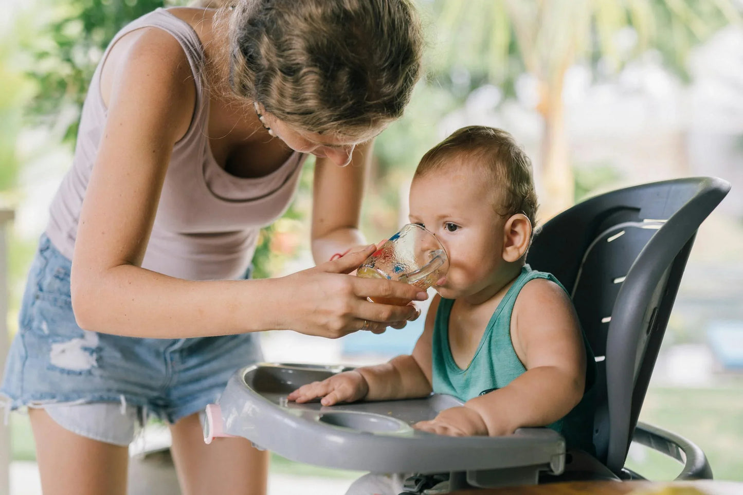 hydration tips for kids, importance of water for children, keeping toddlers hydrated, best drinks for kids, spring hydration guide
