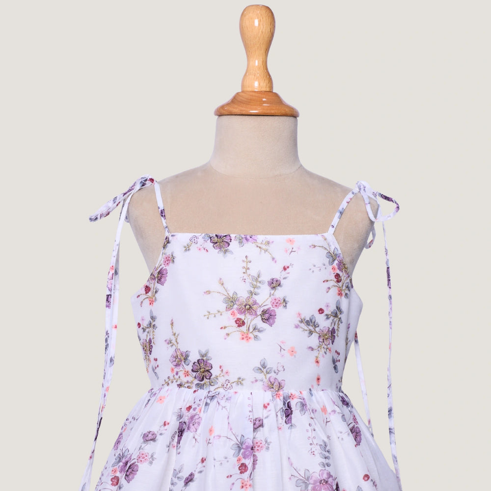 
                  
                    Floral sharara set on a mannequin against a plain background
                  
                