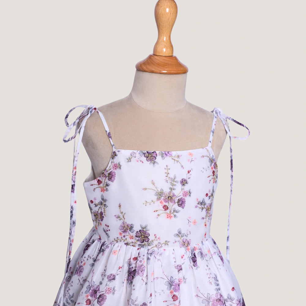 
                  
                    Floral sharara set on a mannequin against a plain background
                  
                