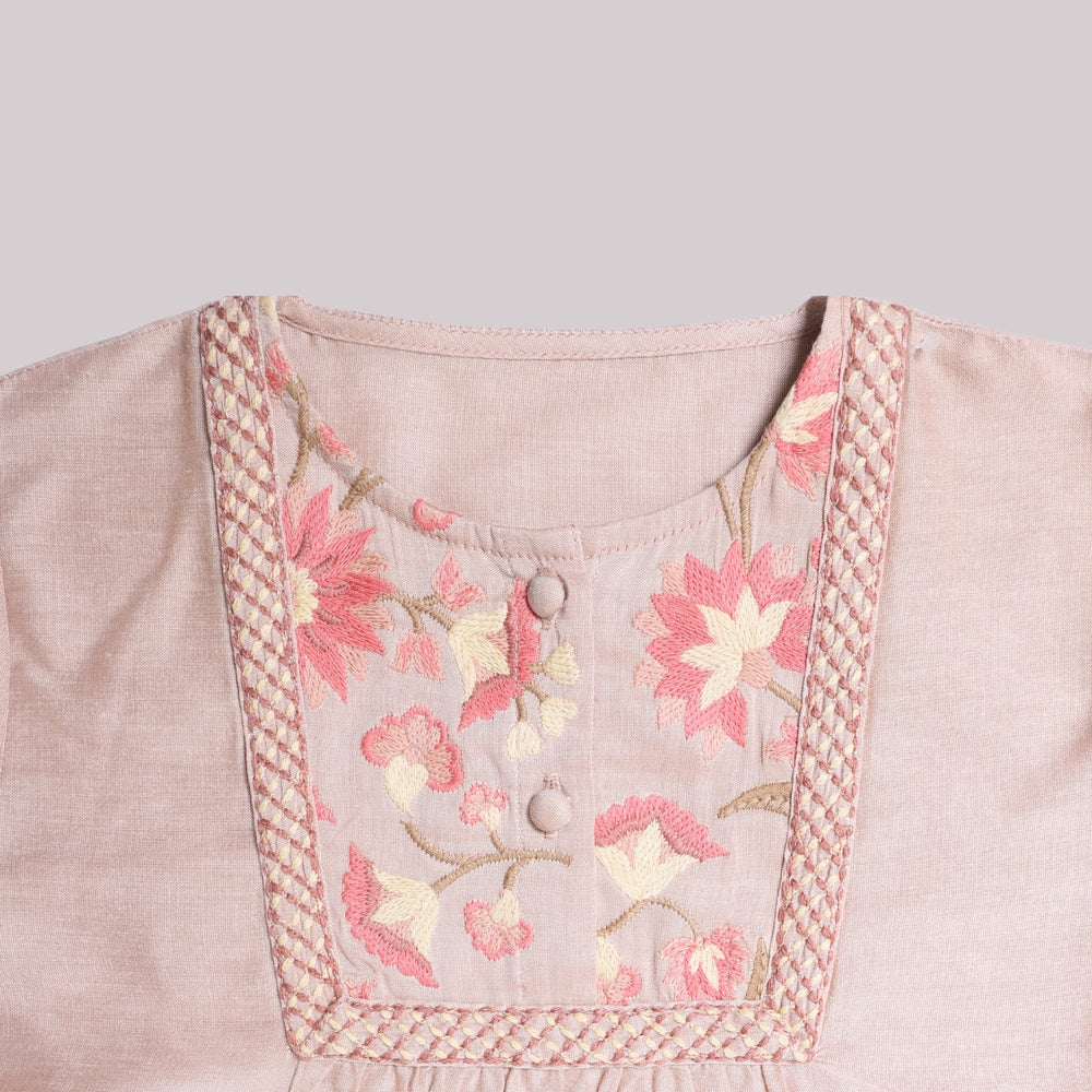 
                      
                        nudes-dusky rose-pale-kurti-pajama-embroidery-girls-pocomico
                      
                    