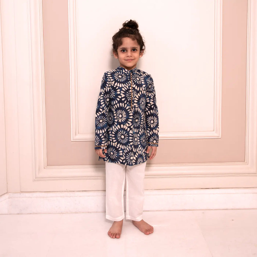 PocoMico’s Digital Printed Kurta with Hand Embroidery on the Placket and Cuff paired with White Pants 