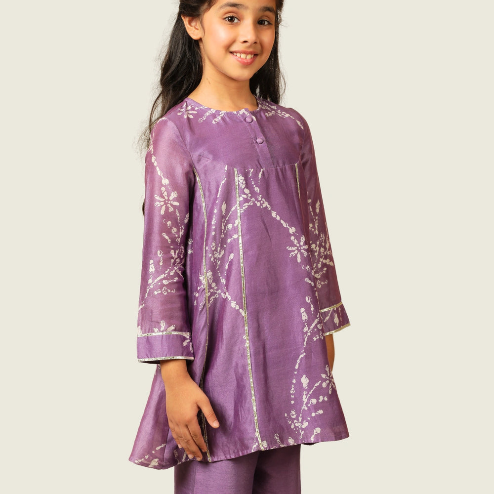 
                  
                    purple-kurta-pajama-gota-silver-work-girls-indian-ethnic-pocomico
                  
                
