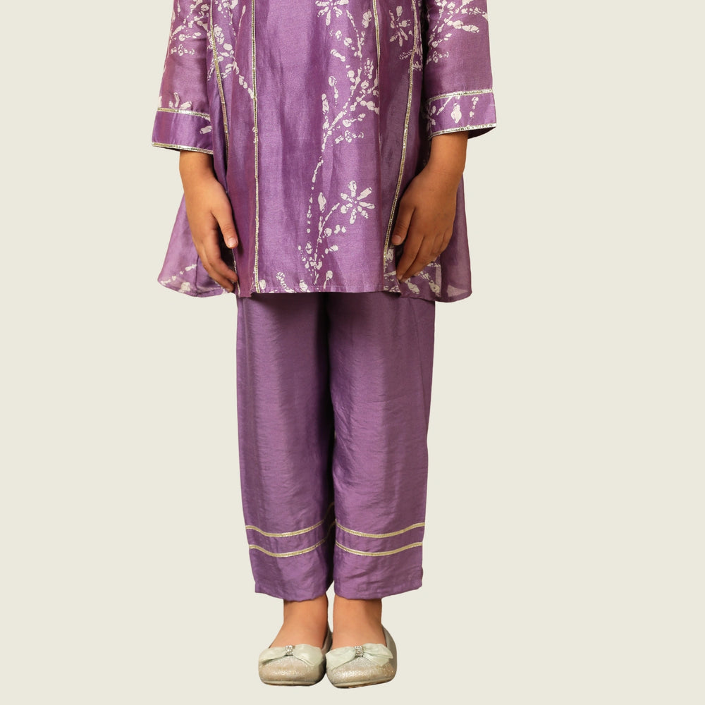 
                  
                    purple-kurta-pajama-gota-silver-work-girls-indian-ethnic-pocomico
                  
                