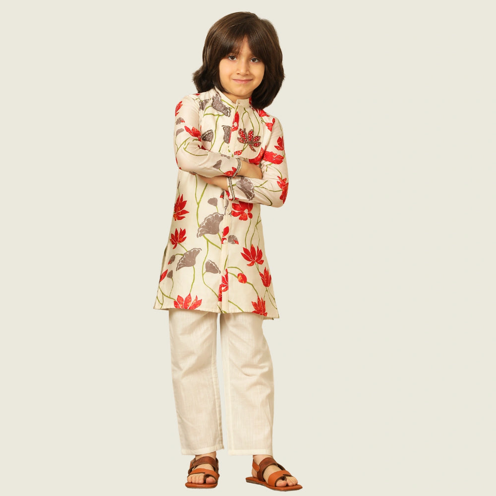 
                  
                    floral-kurta-pajama-red-ivory-bead work-kids-boys-pocomico
                  
                