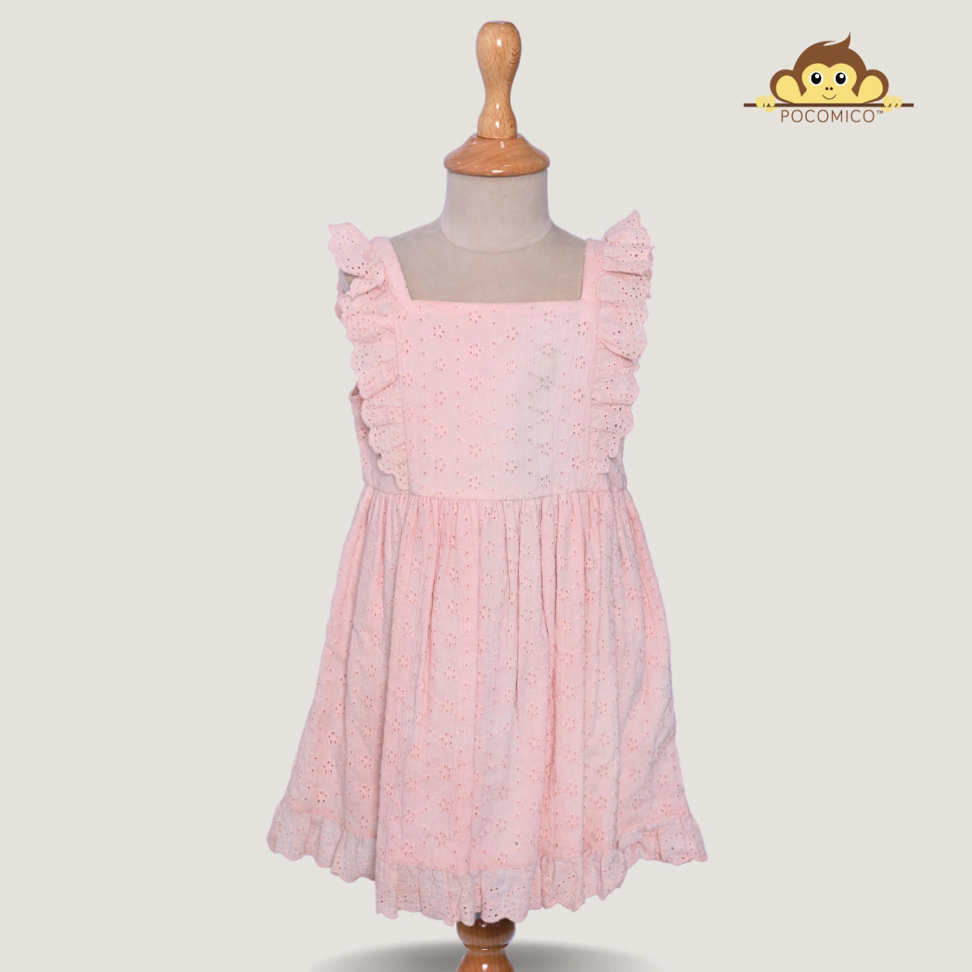 POCOMICO Peach Schiffily Embroidery Dress, a sleeveless, square-neckline dress made of 100% BCI cotton