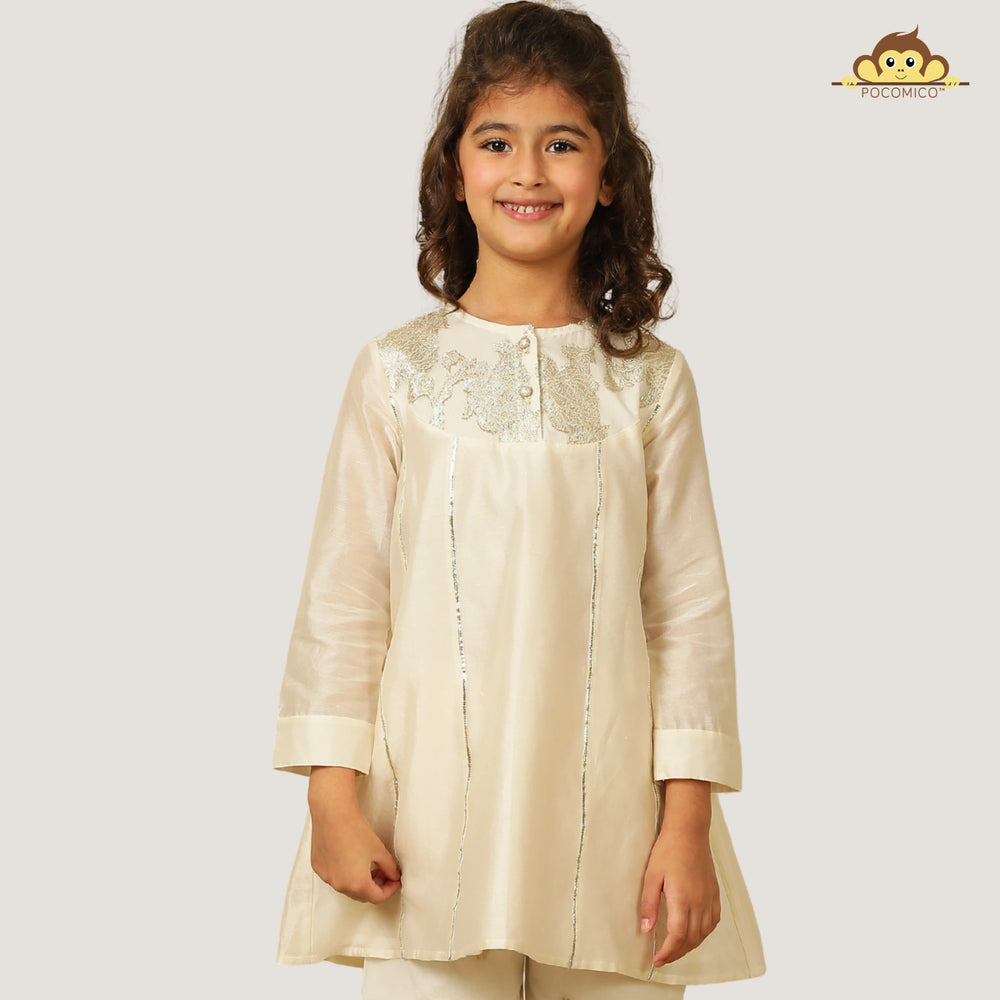 
                  
                    The Bahar sharara set is an ode to indian festivity, crafted from luminous solid chanderi fabric and lined with 100% BCI-certified cotton for all day comfort.
                  
                