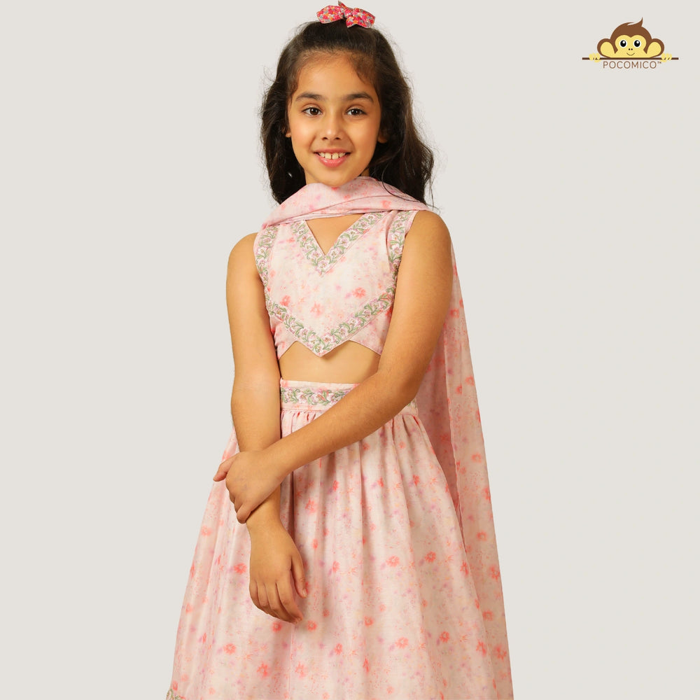 
                  
                    full-length three piece set features intricate embroidered detailing on the back and hemline, along with a beautiful dupatta to complete the look
                  
                