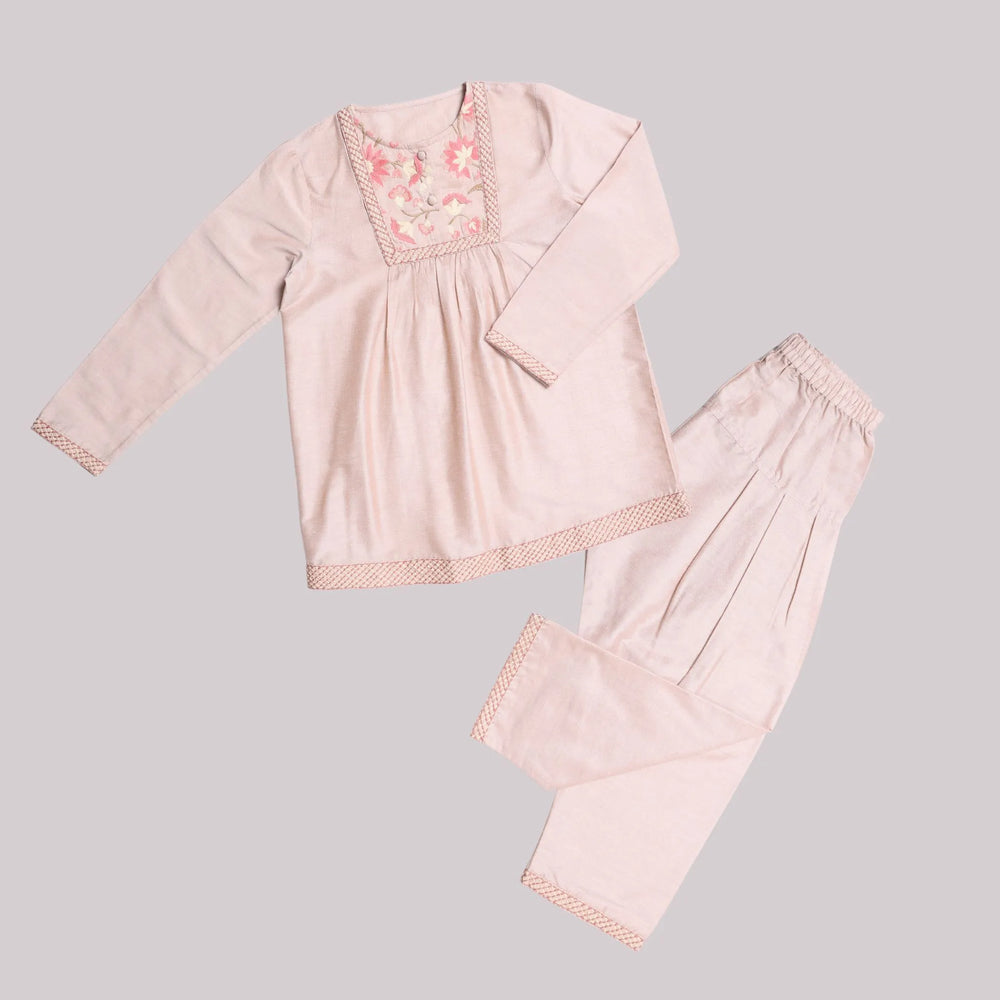 nudes-dusky rose-pale-kurti-pajama-embroidery-girls-pocomico