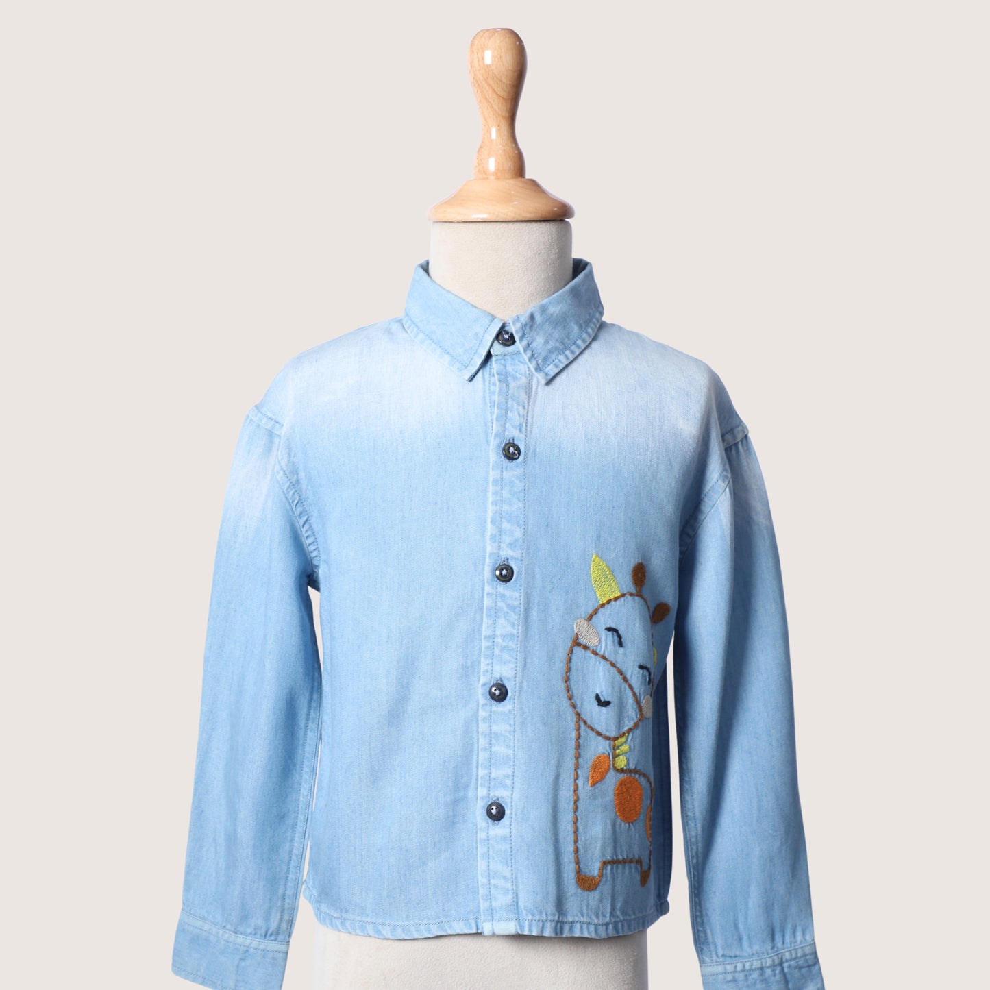denim-embroidery-winter-kids-unisex-blue-giraffe-pocomico