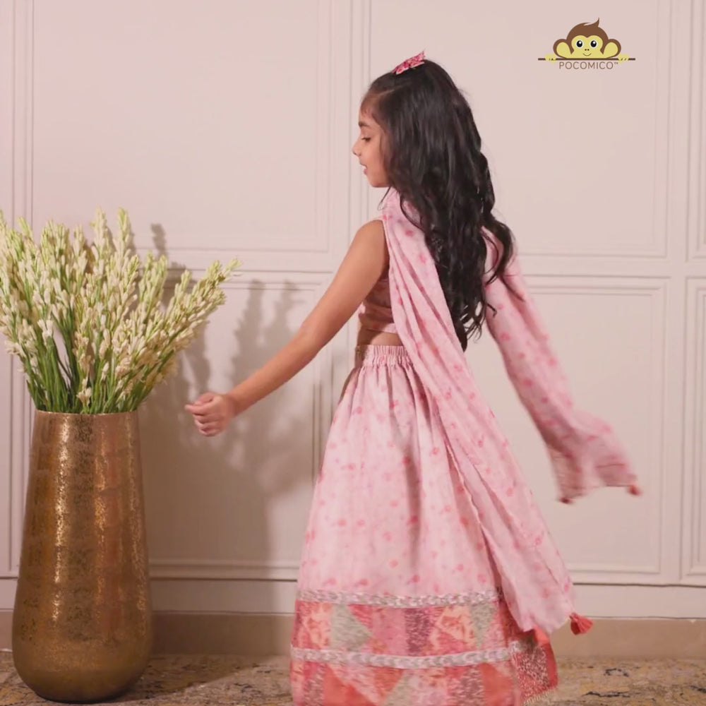 
                  
                    Load and play video in Gallery viewer, full-length three piece set features intricate embroidered detailing on the back and hemline, along with a beautiful dupatta to complete the look
                  
                