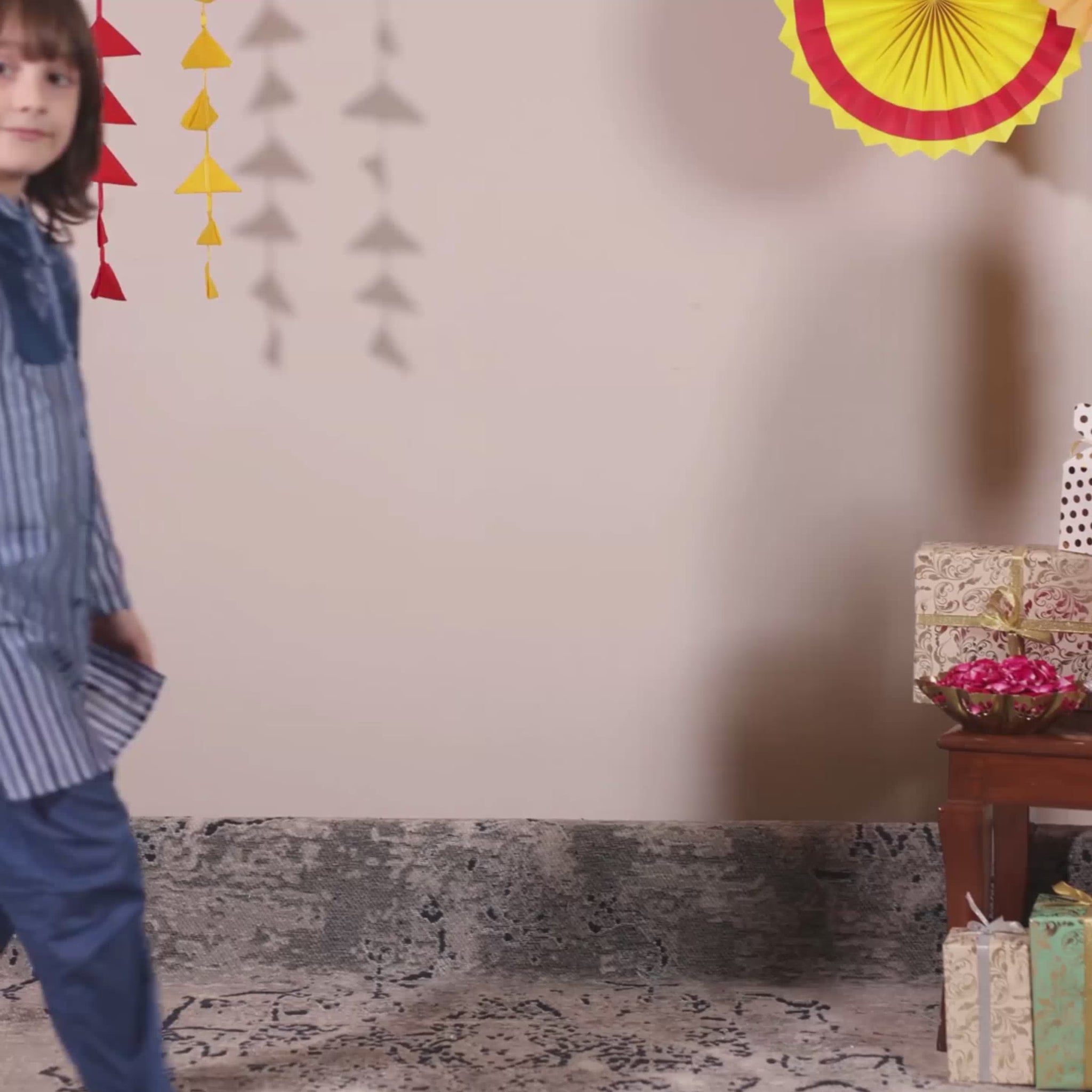 navy blue-kurta-pajama-boys-chanderi-stripes-set-pocomico