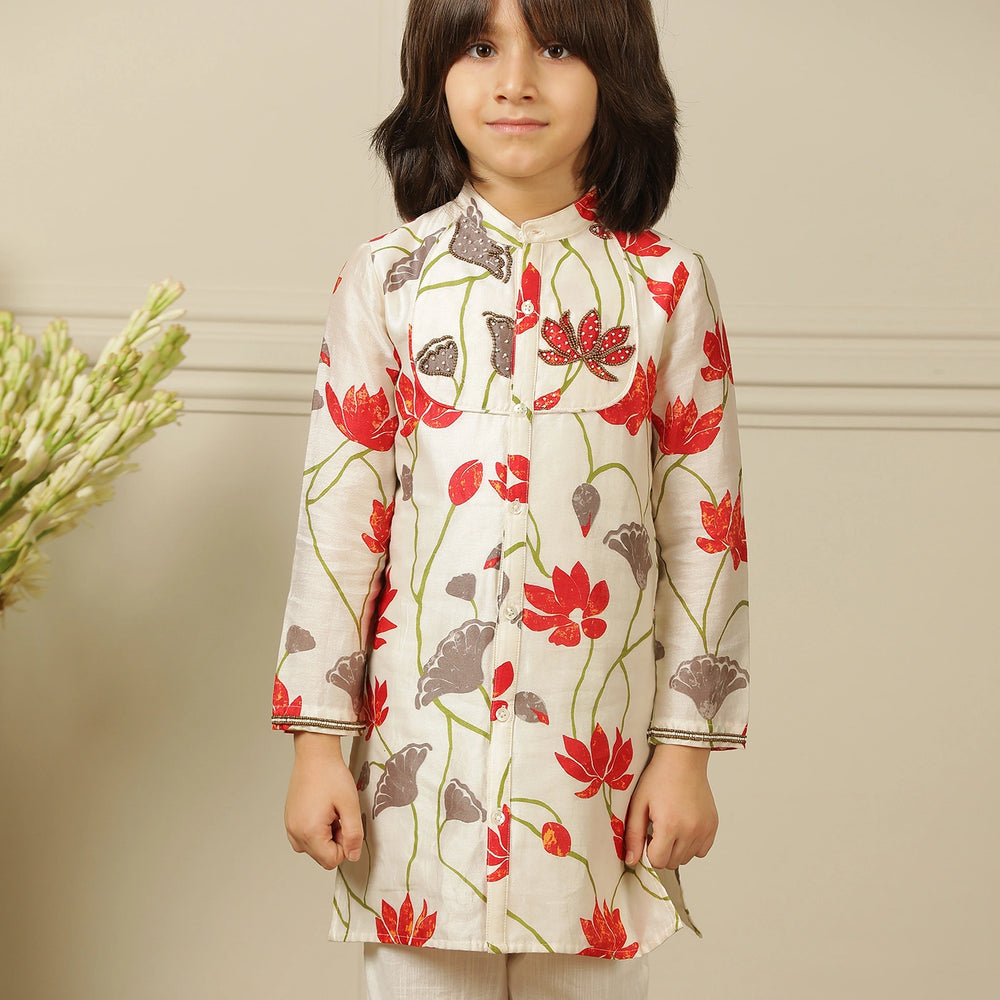 
                  
                    floral-kurta-pajama-red-ivory-bead work-kids-boys-pocomico
                  
                