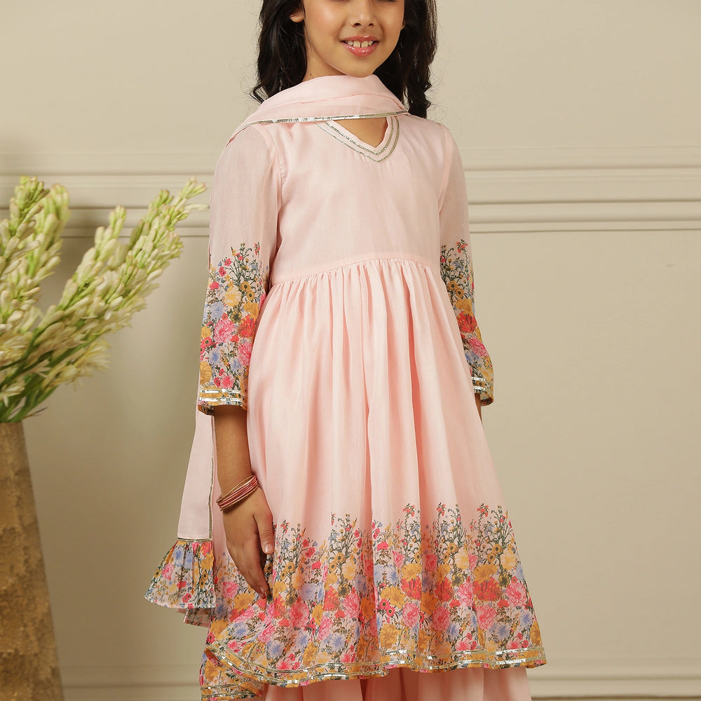 
                  
                    floral+pink+pastel+gotapatti+dupatta+sharara+frock+festive+indian+wear+pocomico
                  
                
