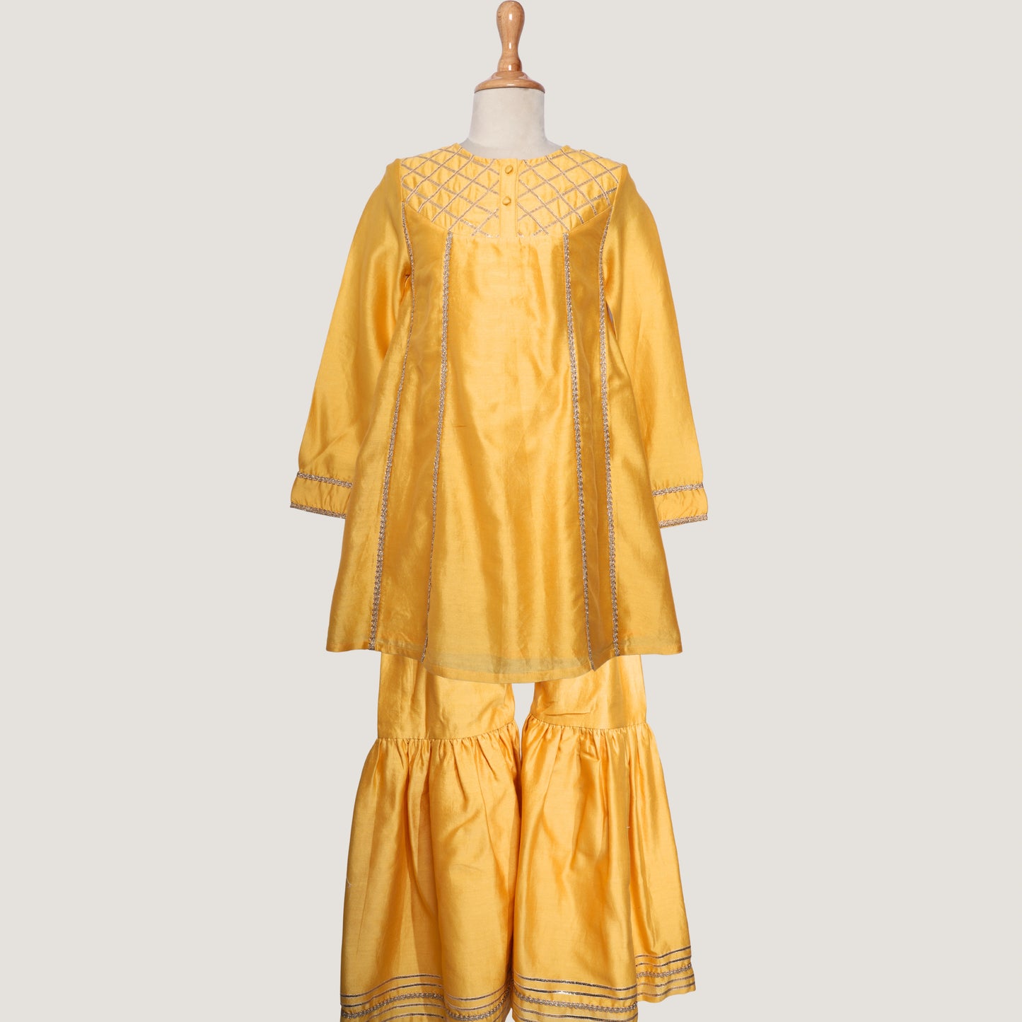 yellow+gottapatti+sharara+set+dupatta+pocomico+aline+tradtional+indian+girls