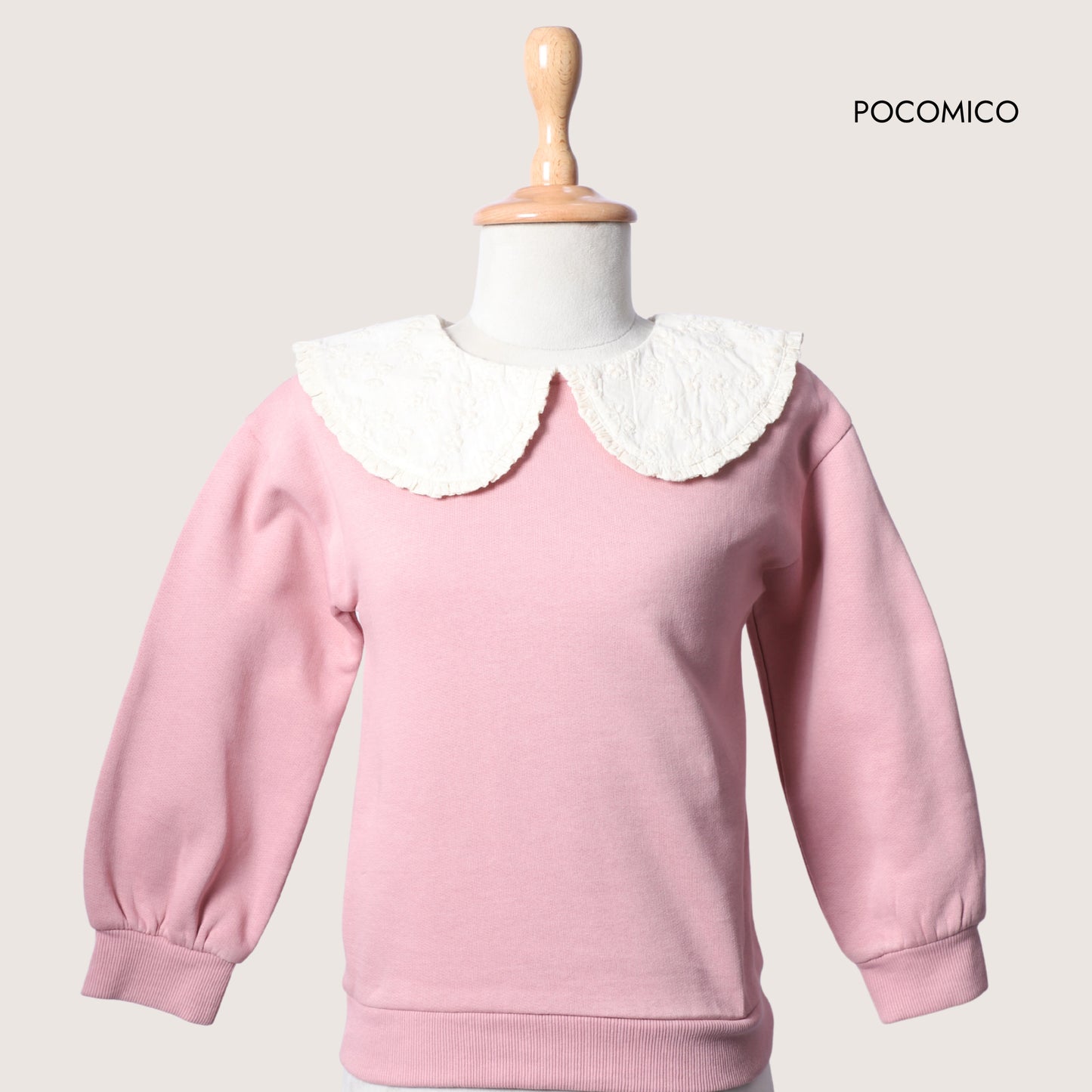 -dark pink-pullover-sweatshirt-girl-winter-peter pan collar-lace-pocomico